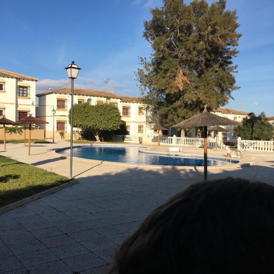 El Mirador, Villamartin, Cot To Hire, Wifi, Pool, Parking Экстерьер фото