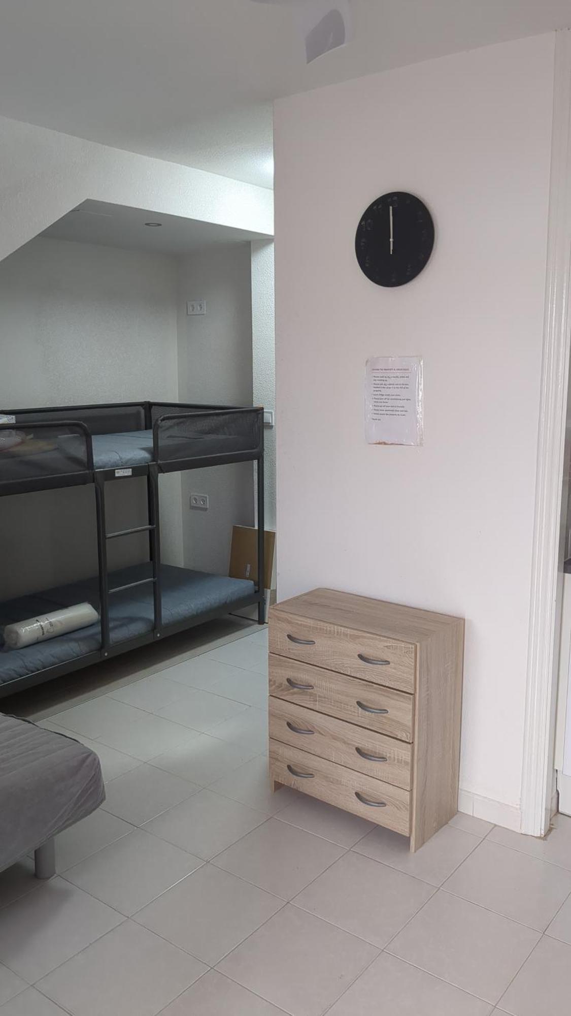 El Mirador, Villamartin, Cot To Hire, Wifi, Pool, Parking Номер фото