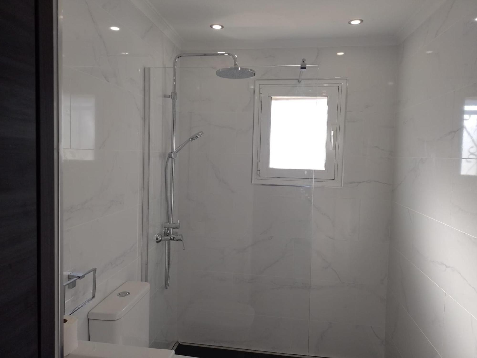 El Mirador, Villamartin, Cot To Hire, Wifi, Pool, Parking Номер фото